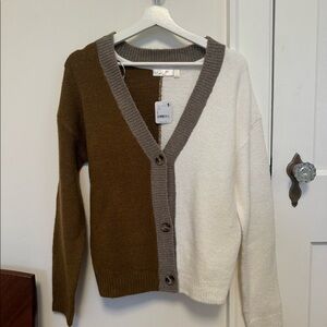 Women’s color block cardigan size small